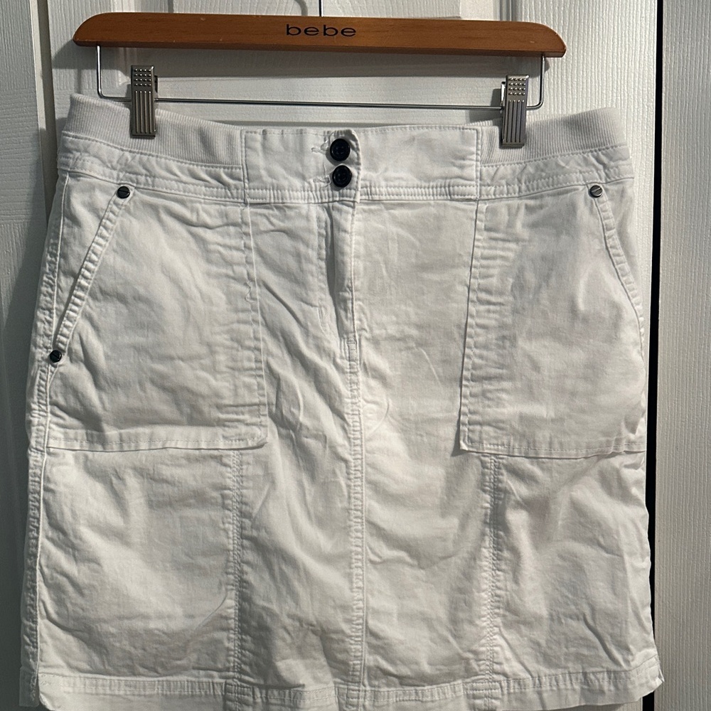 Classic White Pocket Skirt